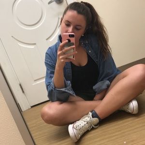 Meet your Posher, Alexandra